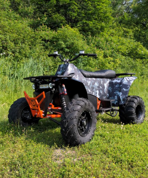 Quad/VTT électriques polyvalents et modulables pour divers besoins.
